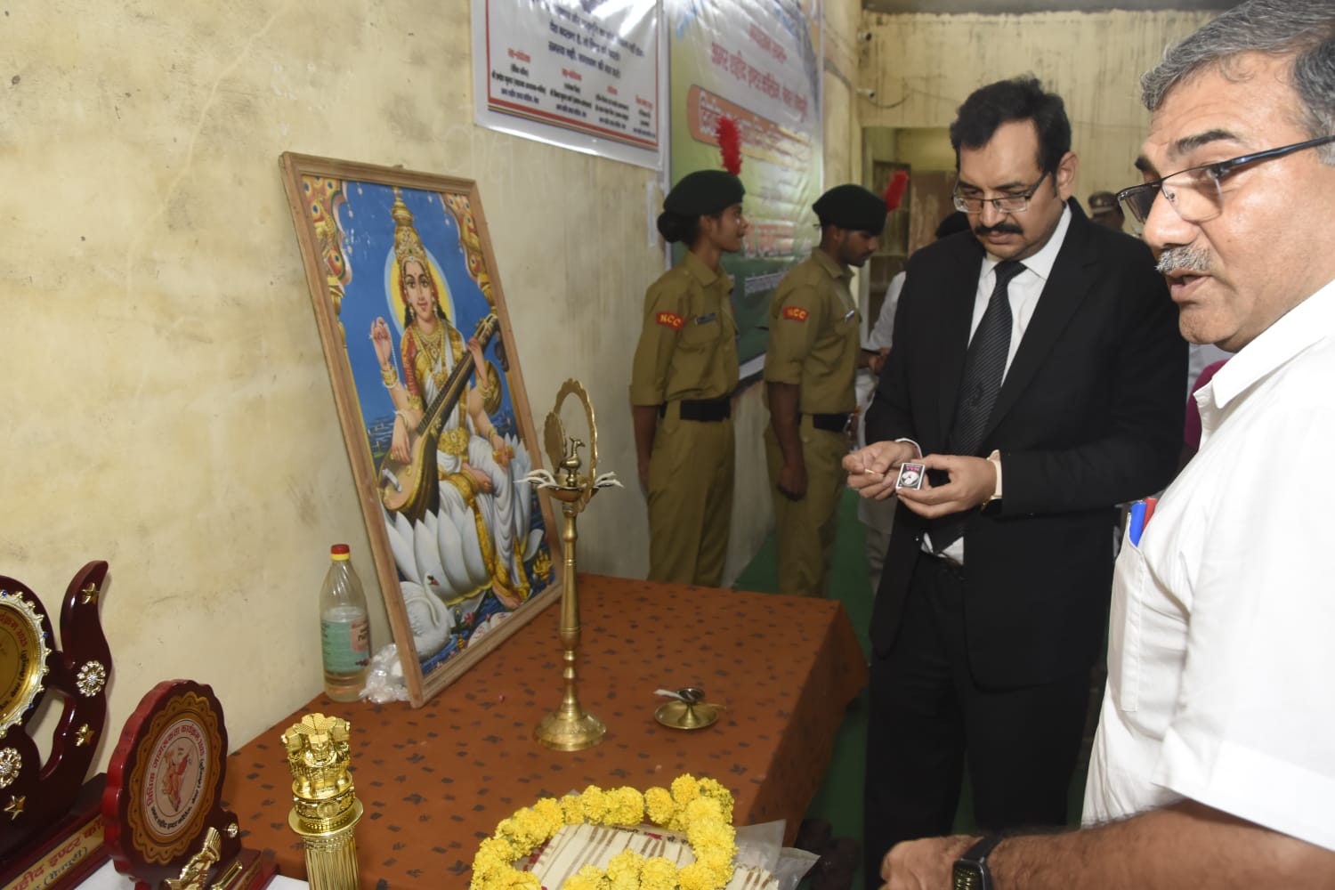 http://www.amarshahidintercollegebewar.in/uploads/gallery/687ceec873612.jpg