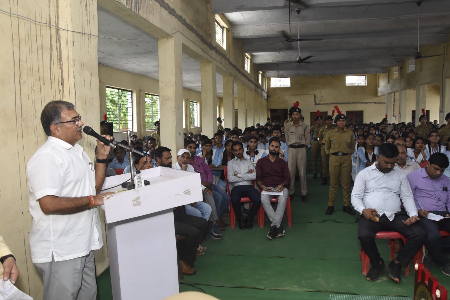 http://www.amarshahidintercollegebewar.in/uploads/gallery/687ceee7ee0bd.jpg