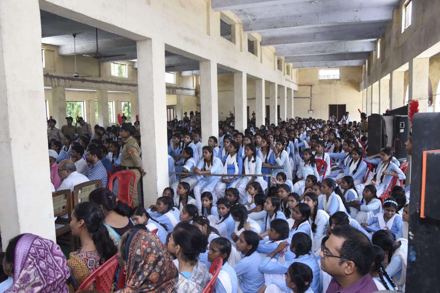 http://www.amarshahidintercollegebewar.in/uploads/gallery/687cef0bee29a.jpg