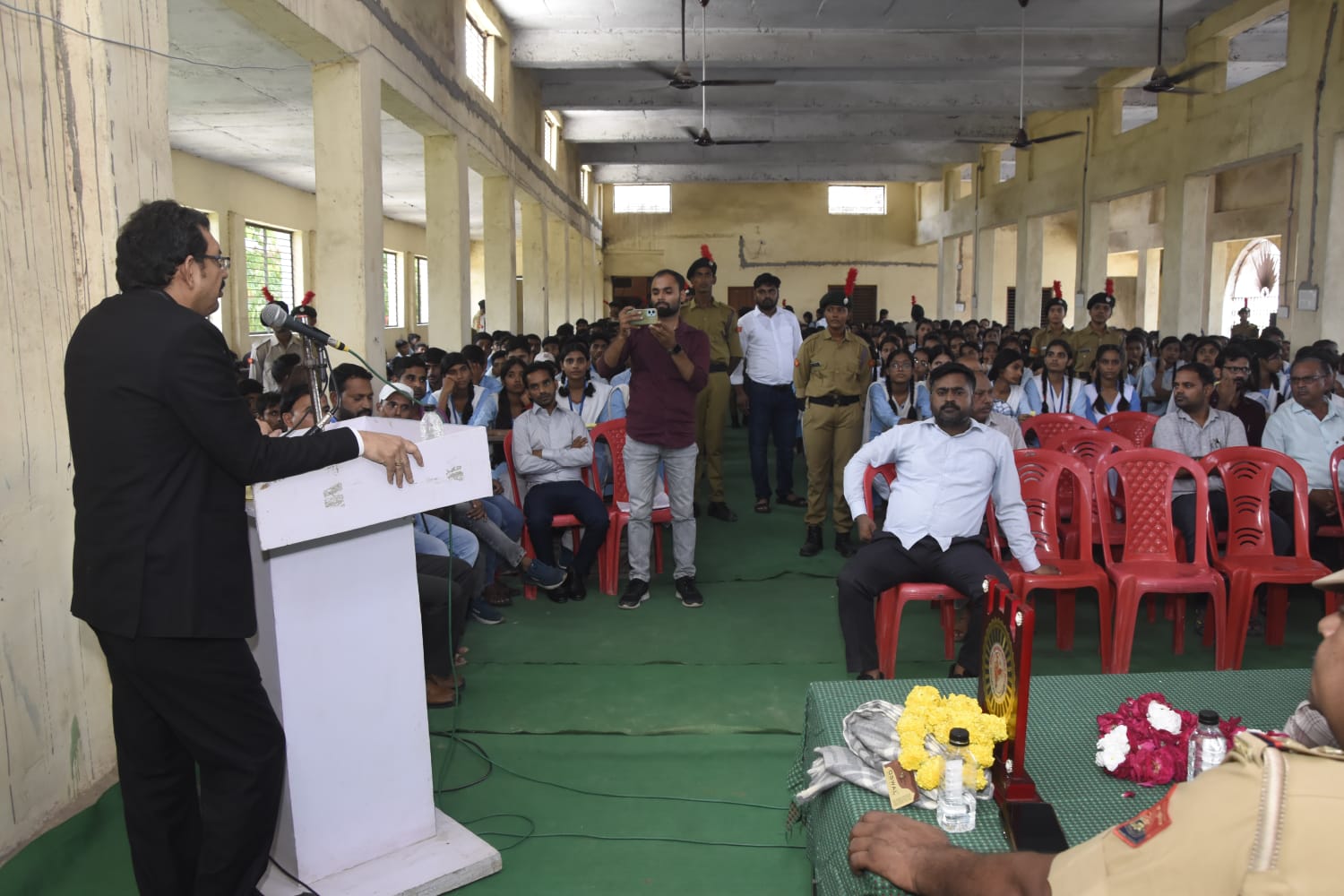 http://www.amarshahidintercollegebewar.in/uploads/gallery/687cef84a5ac7.jpg
